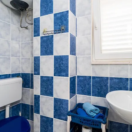 Beautiful In With Kitchen Holiday home Slano
