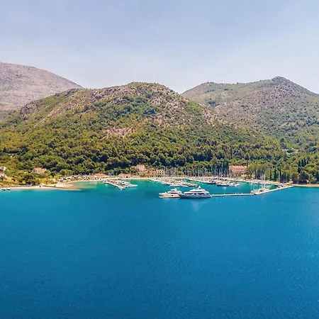 Beautiful In With Wifi Holiday home *