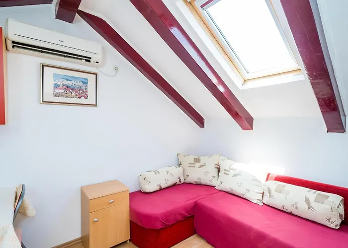 度假居 Beautiful In With Wifi *